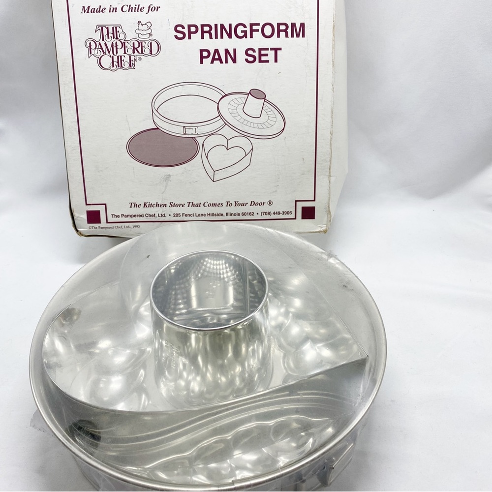 Vintage Pampered Chef Springform Cake Pan Set 4Pc. Sealed in Box